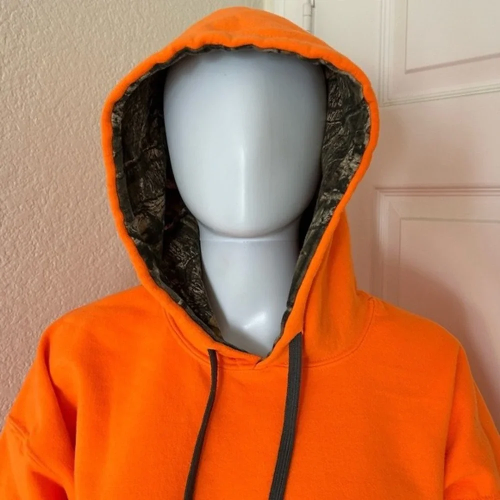 Mossy Oak Bright Orange Long Sleeve Camo Lined Inside Hoodie Size‎ Large